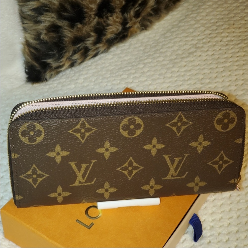 Louis Vuitton Clemence wallet”Rose Ballerina “